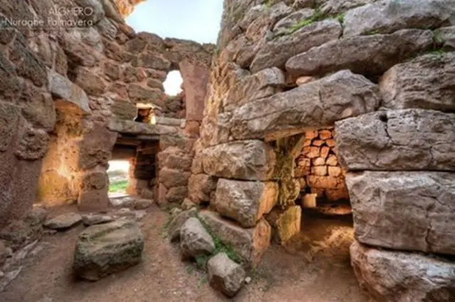 A good reason to visit Nuraghe Palmavera 1 nuraghe palmavera 1