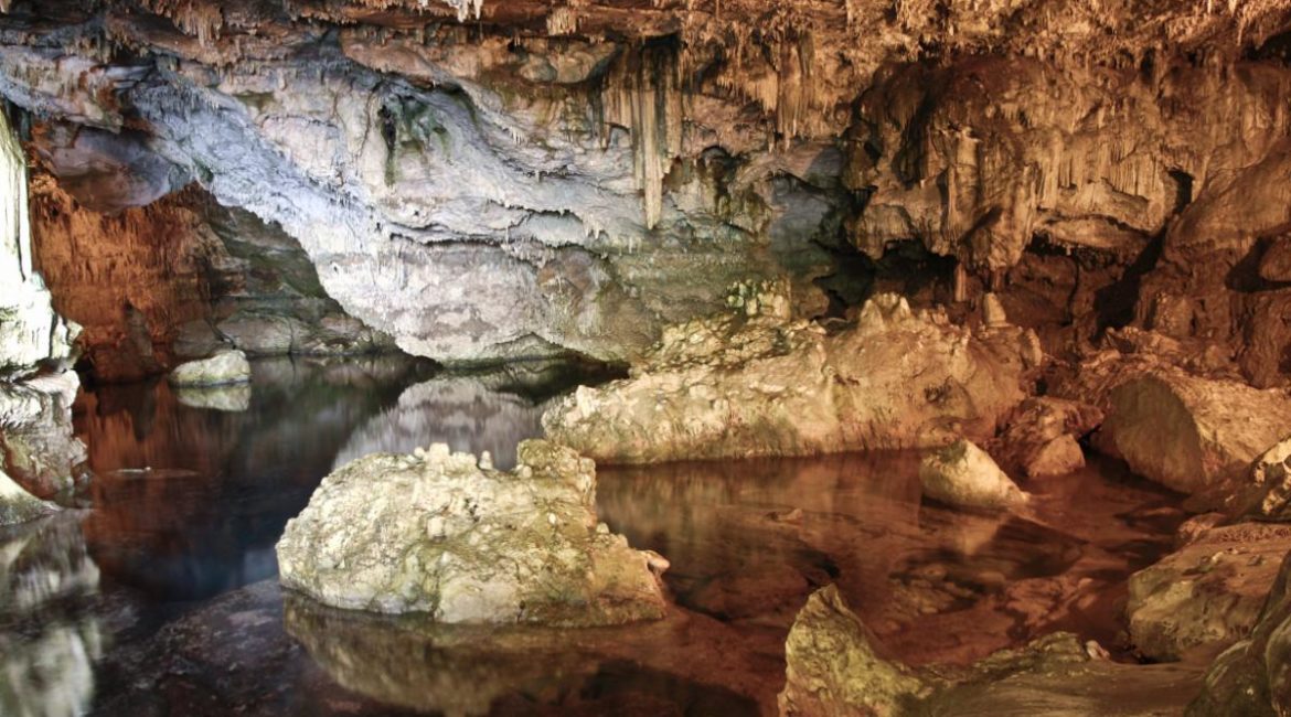 shutterstock 47142838 aghero grotte nettuno filip fuxa